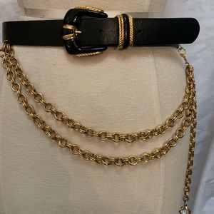 Black leather St John Belt with 2 gold chains.It would fit an 8-10 size